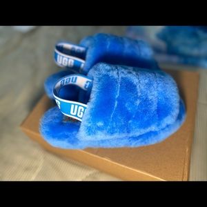 ugg slides